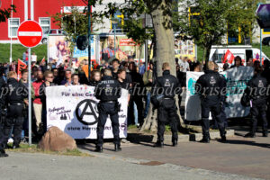 Gegendemonstration gegen einen rechten Aufmarsch.