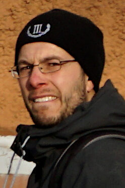 Portraitaufnahme einer Person.